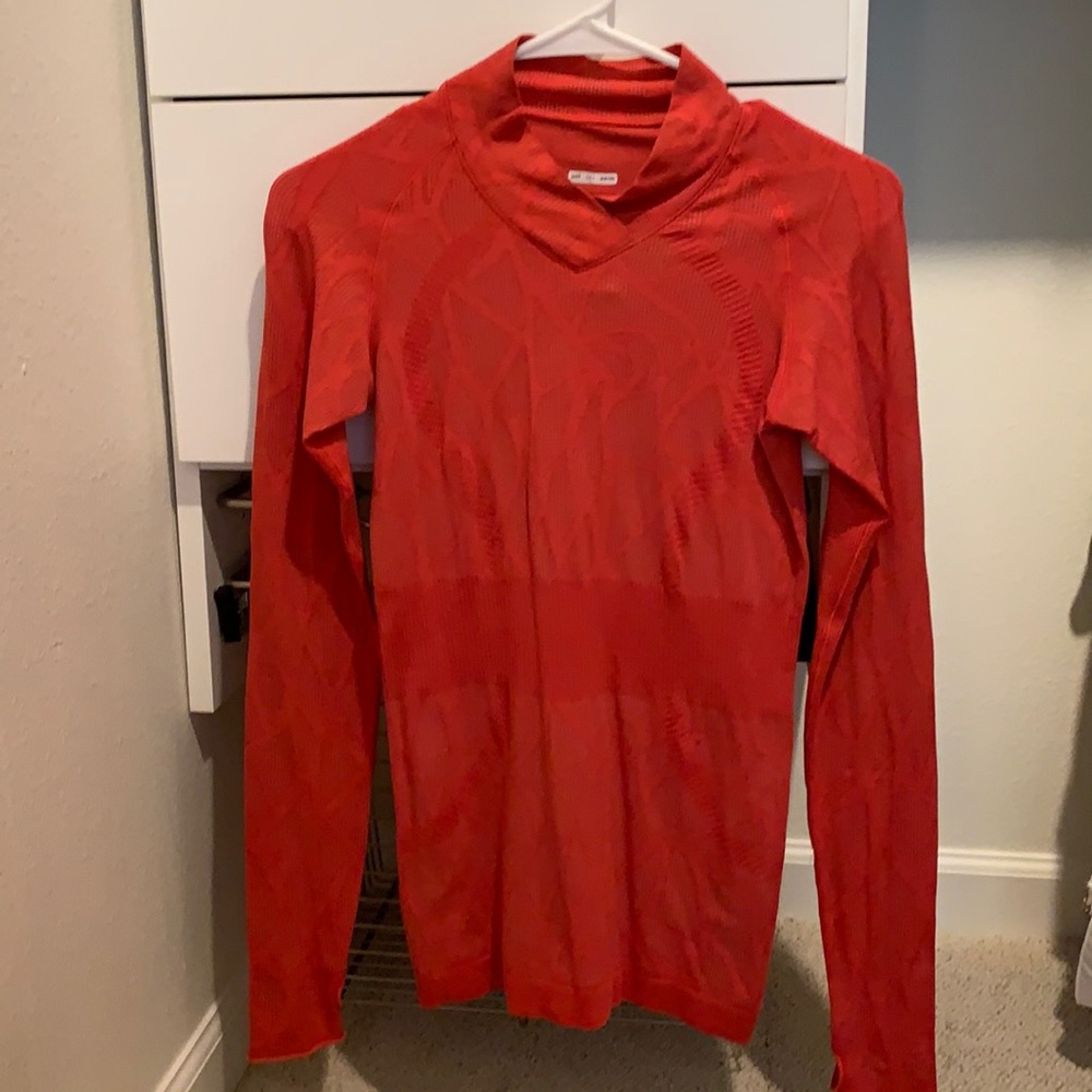Lululemon Long Sleeve Top